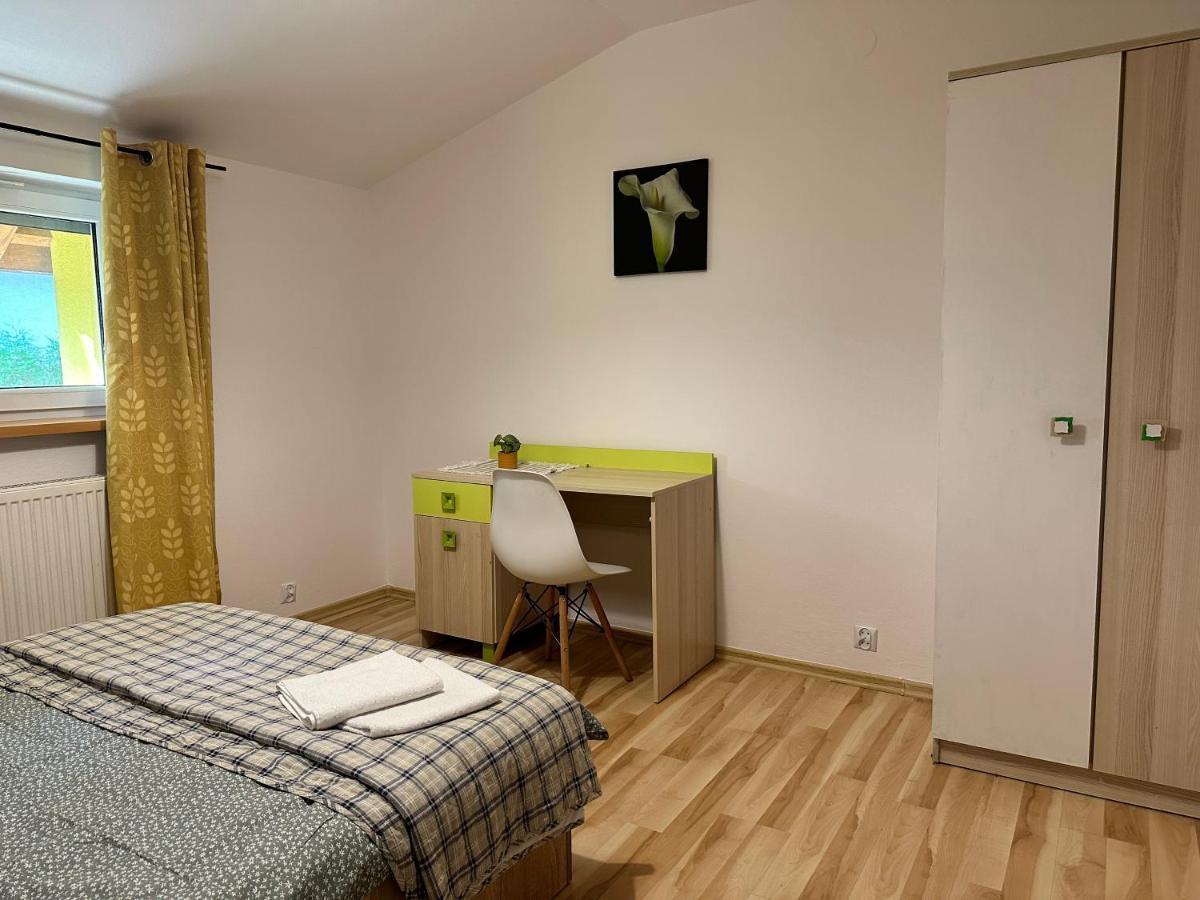 Homestay Mirabella House